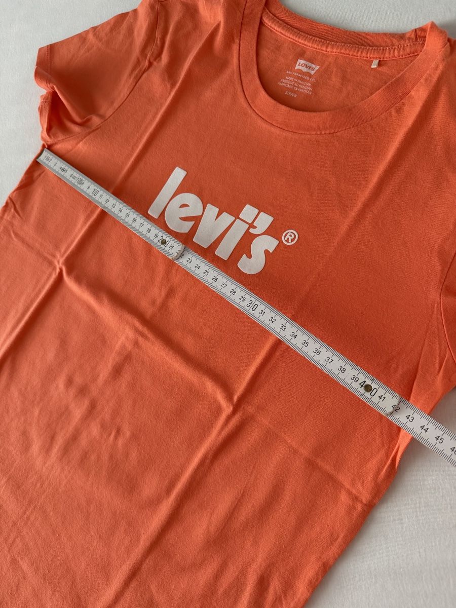 Levi's T-Shirts: Levi‘s Orange S T-Shirt – Gebraucht aus Kloten von now20160 3