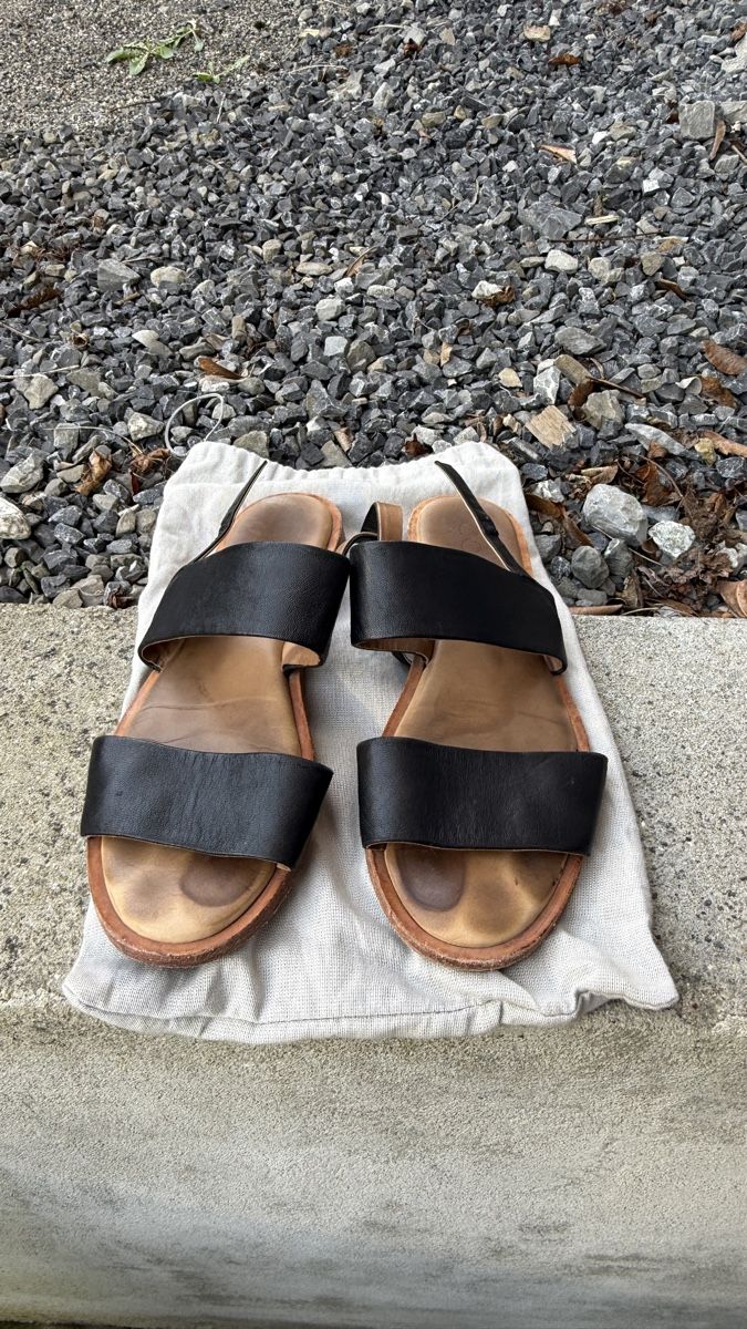 Cos Scarpe da donna: COS Summer Leather Sandals, Size 8.5, EU 40! – Usato da zug venduto da Inaar