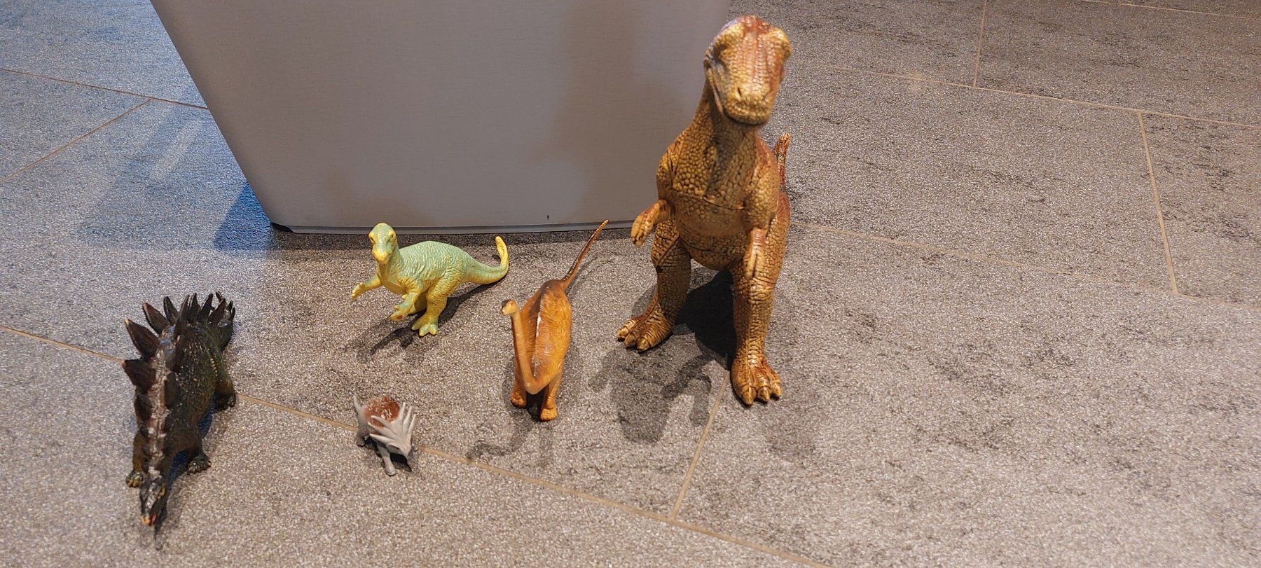 Spielzeuge: Dinosaurier – Gebraucht aus Effingen von TaKaeser 2