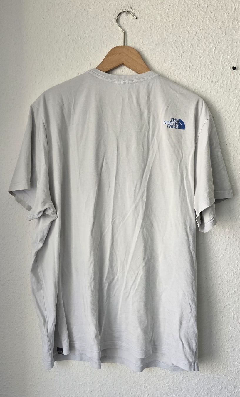 North Face T-shirt: T-shirt The North Face taille XL – Usato da Genève venduto da MariaS2 5