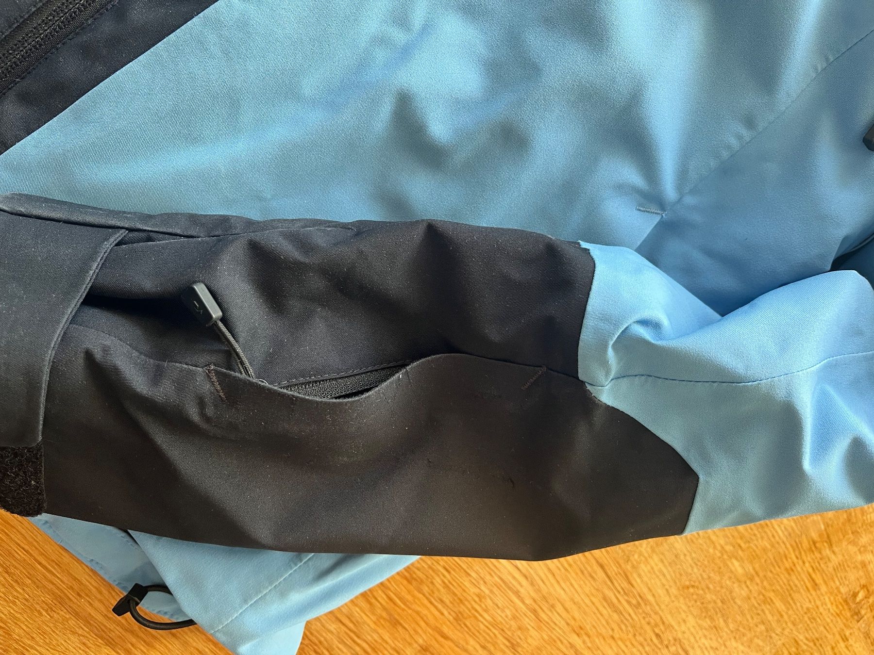 Peak Performance Giacche: Hellblaue peak performance Skijacke – Usato da Bern venduto da jul_kzi 3