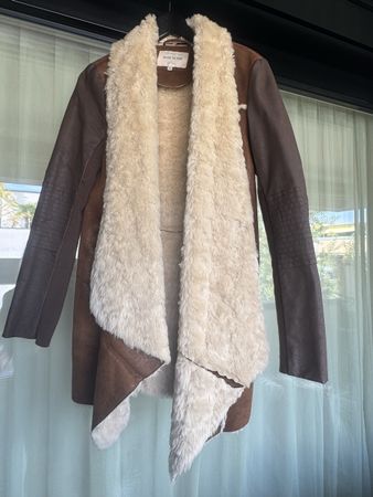 River Island Jacke braun Kunstfell Grösse 12
