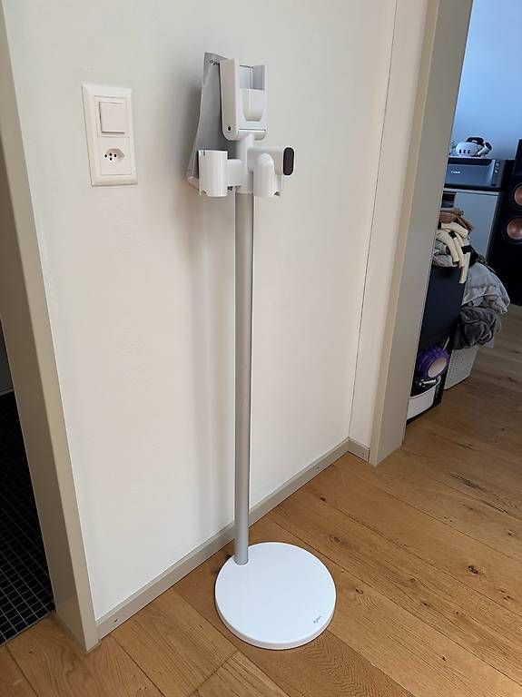 Dyson Aspirapolveri & Accessori: Dyson Dok Multi stand for Gen5 Detect – Nuovo (secondo la descrizione) da Horgen venduto da peterp 2