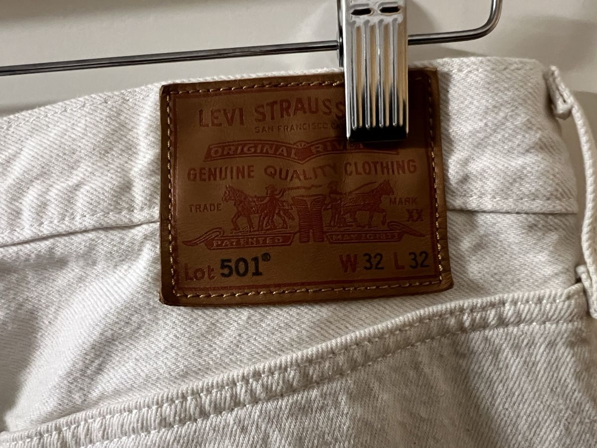 Levi's Jeans: Levi's 501 Jeans, W32 L32 – Nuovo (secondo la descrizione) da Trimbach venduto da bonehd 3
