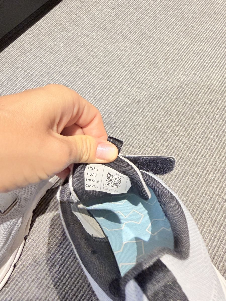 Scarpe per ragazzi: On shoes kids – Usato da Paradiso venduto da Under_sun 3