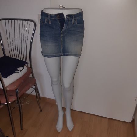 Mini Jeansrock, Divided Red, Gr. 36, Top Zustand!