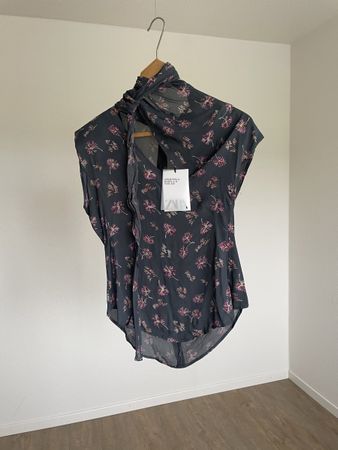 Bluse in Größe S von Zara, limitierte Edition