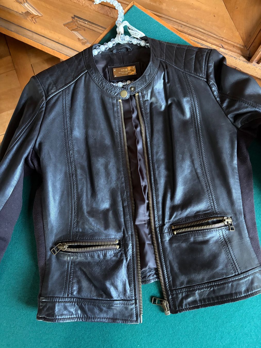 Mango Giacche: MANGO Biker Jacke  100 % Leder Größe M – Usato da Interlaken venduto da Bona55 8