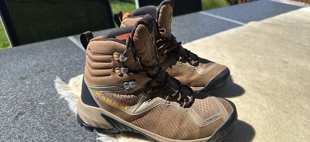 Scarpe da donna: Chaussures randonnée Mammut 37 – Usato da Rue venduto da AnaNad 3