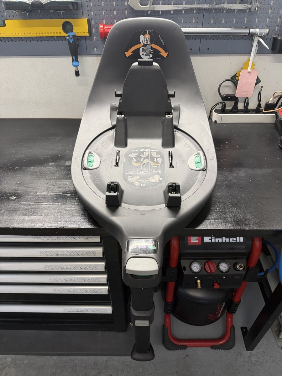 Cybex Sièges auto: Base Z Isofix Cybex  – D'occasion à Biel/Bienne par Gualtieri_10 1
