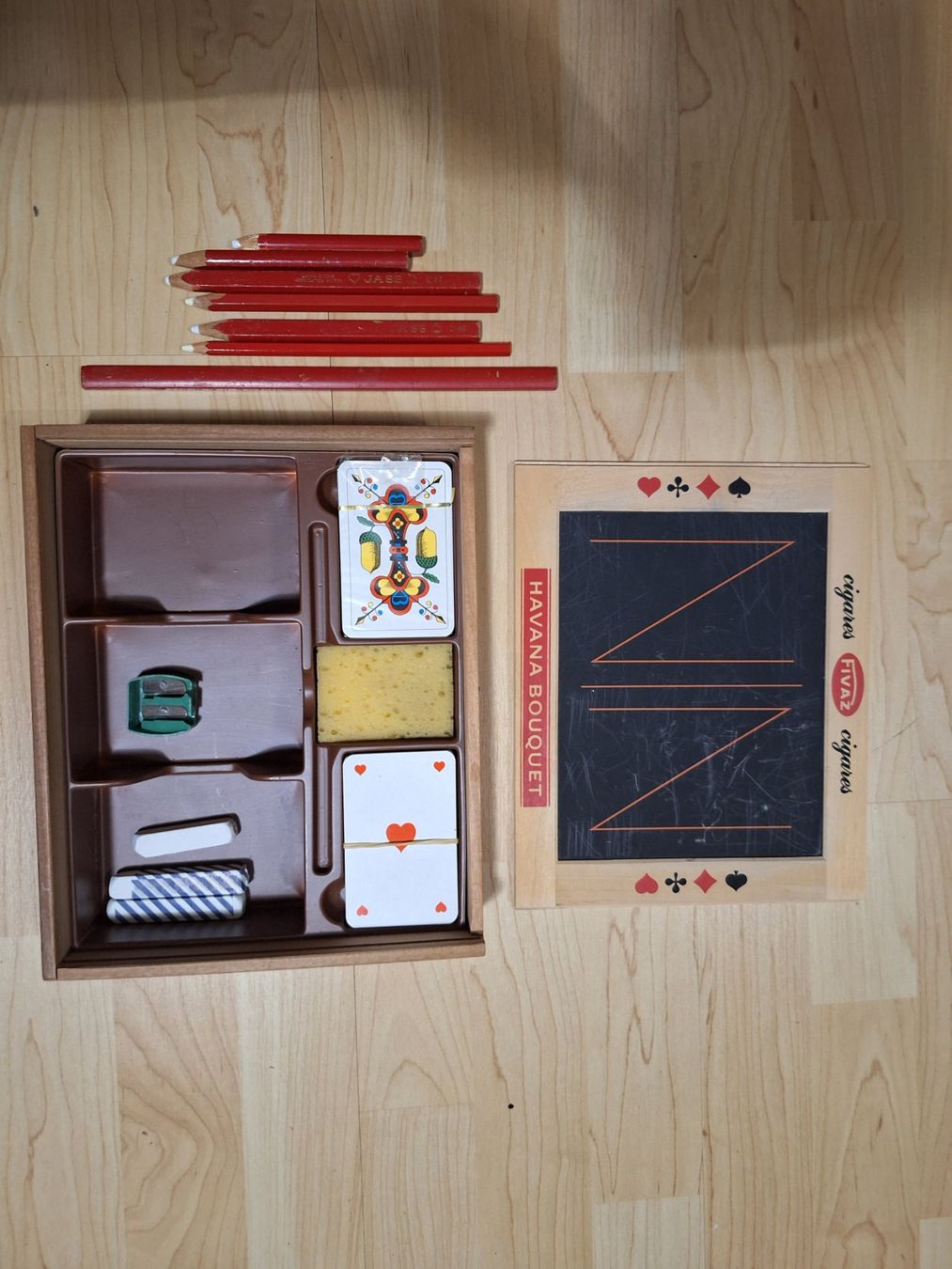 Giochi: Jass Box aus Holz mit Schiefertafel – Usato da Starrkirch-Wil venduto da Mambostar 1