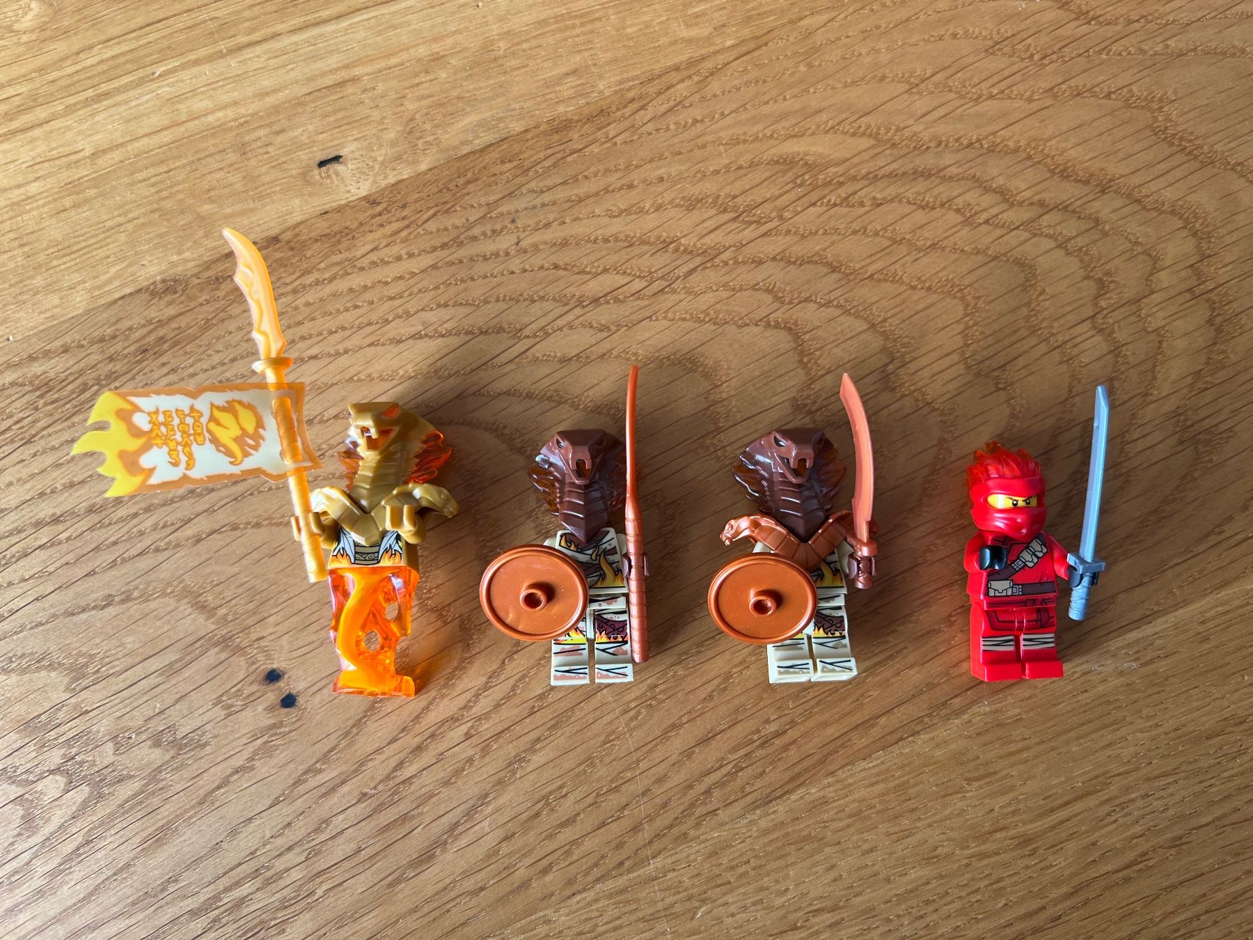 Lego Kit di costruzioni: 70674 LEGO Ninjago "Fire Fang" GRATIS VERSAND – Usato da Neuenegg venduto da mocbricks 3