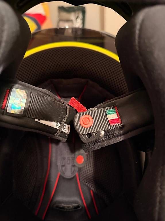 Caschi & visiere: Helm AGV Rossi Mugello Gr. 58 – Usato da Luzern venduto da sergio_v97 4