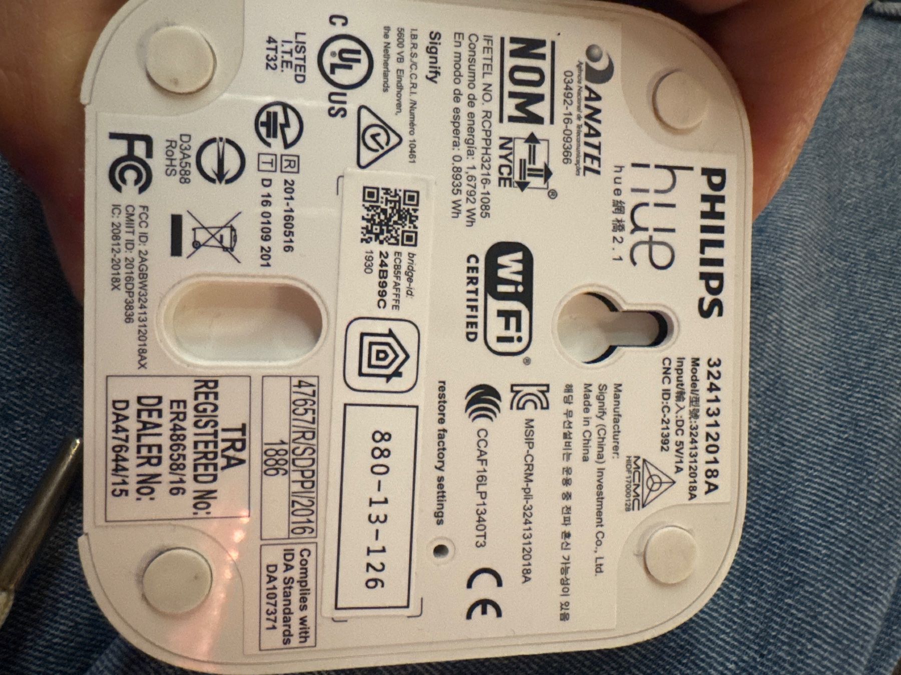 Philips Hub & Switch: Philips Hue Bridge 2.1 - Smart Home – Usato da Frümsen venduto da tattoonn 1