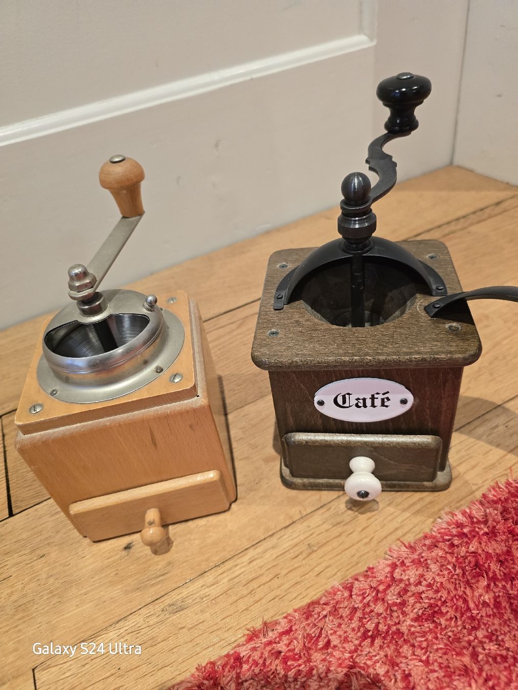 Elettrodomestici da cucina: Alte Kaffemühlen – Usato da Frasnacht venduto da Hambiel 1