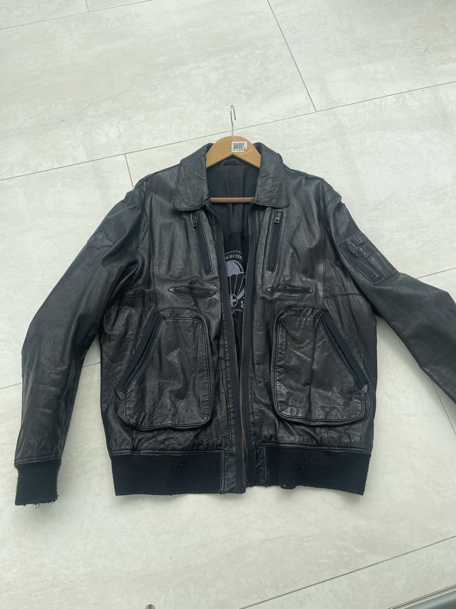 Navyboot Giacche: Navyboot Lederjacke "Swiss Parachutist" SC84 Grösse 56 - – Usato da Weisslingen venduto da Spiegelbild0