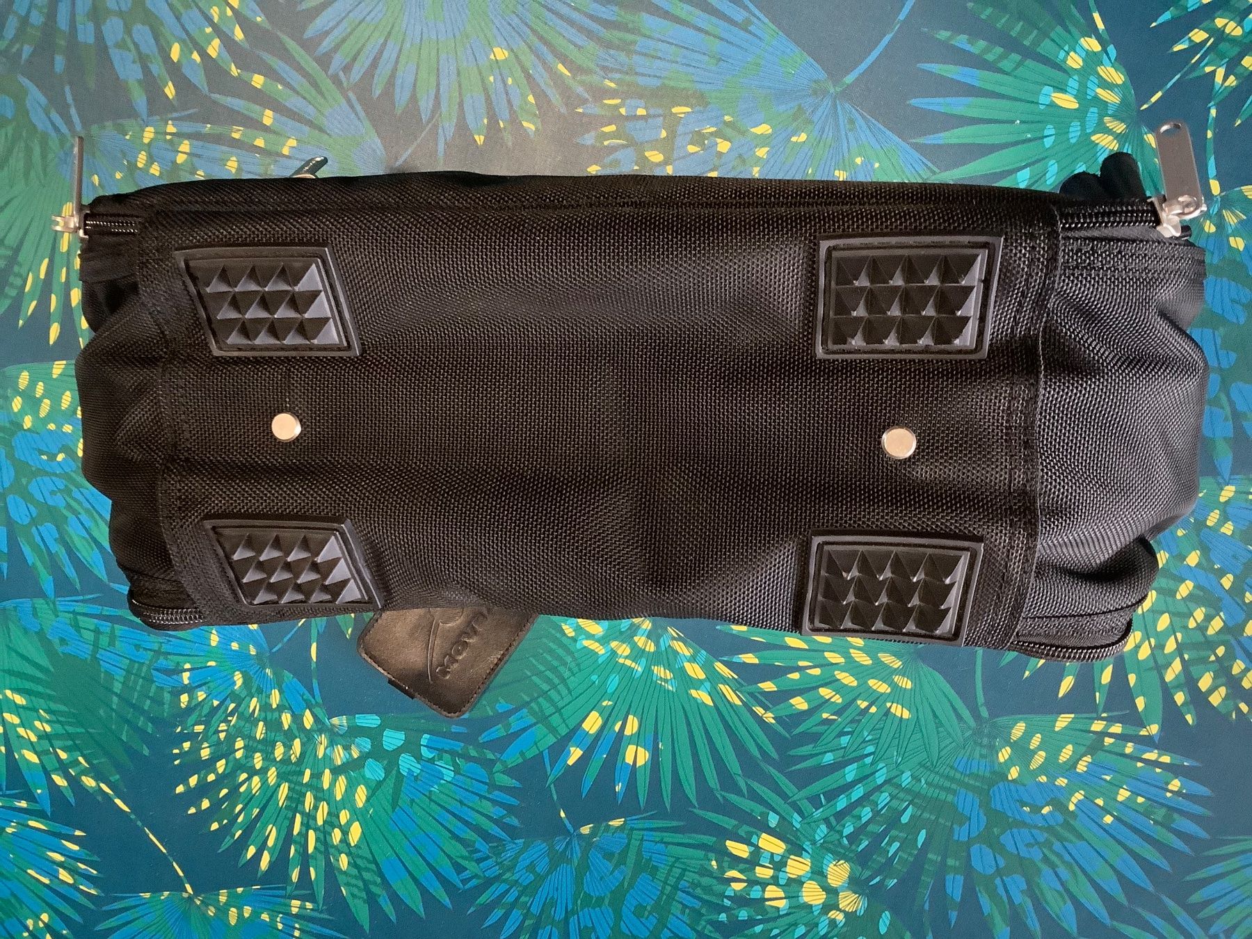 PC: SAC pour ordinateur portable - Comme neuf – Usato da Le Lignon venduto da Gwen77 7