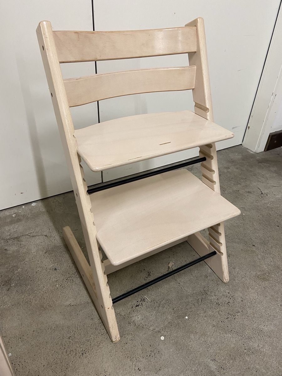 Stokke Seggioloni: Stokke Tripp Trapp Kinderstuhl  – Usato da Dietikon venduto da brocki-eyra 5