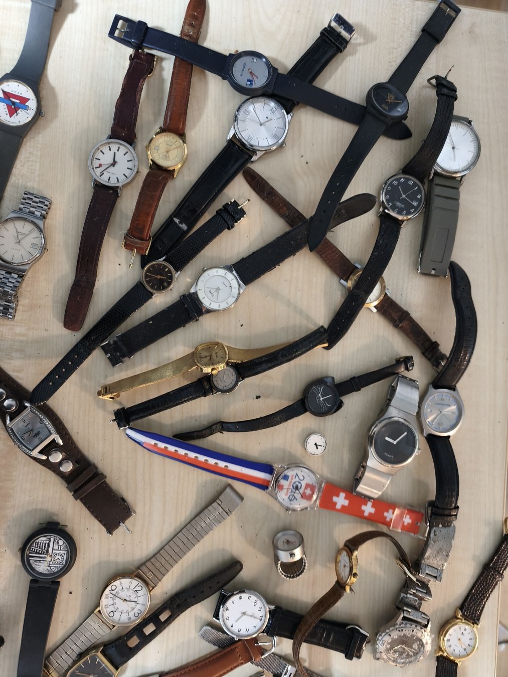 Uhren: Armbanduhr  – Gebraucht aus Kreuzlingen von dad_9x7b 2