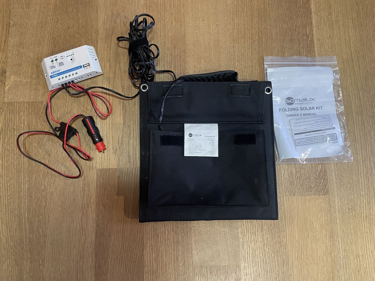 Solargeräte und Solarprodukte: Mobiles Solarpanel – Gebraucht aus Winterthur von lue_sqt9 4