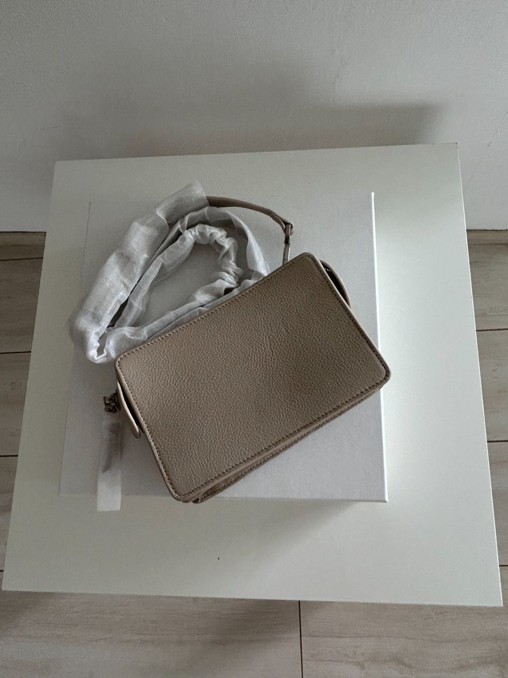 Borse da donna: Liebeskind-Tasche – Nuovo (secondo la descrizione) da Biel-Benken BL venduto da ser_z25x 2