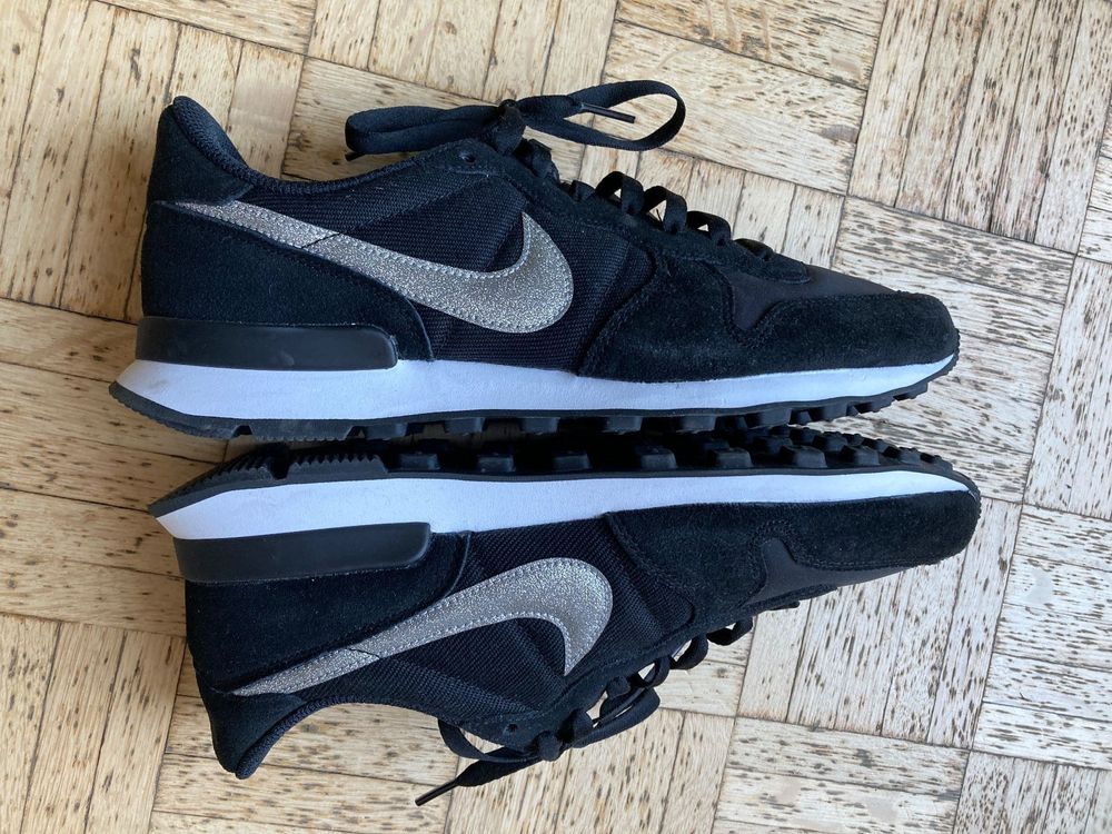 Nike internationalist 42 on sale 5