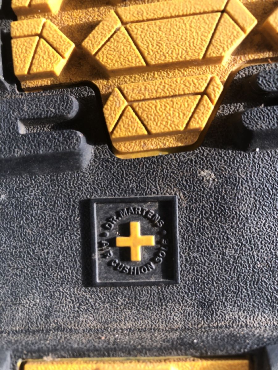 Dr. Martens Herrenschuhe: Schuhe Dr. Martens – Gebraucht aus Uster von vladi2809 2