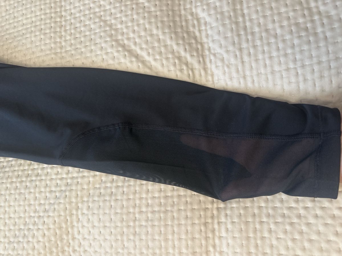 Pantaloni: XXL Hose Nike  – Usato da Volketswil venduto da Sina008 1