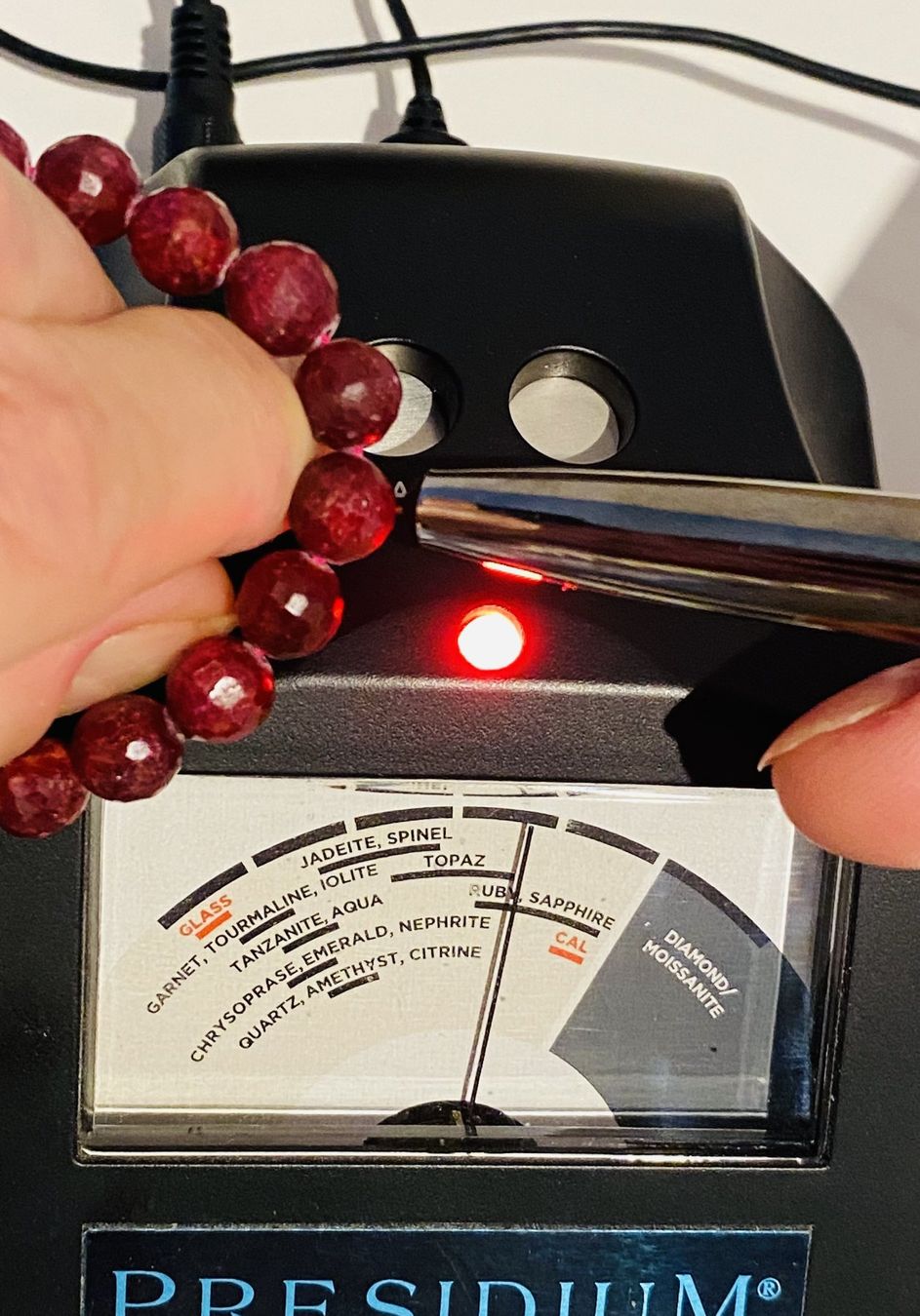 Bracciali & Braccialetti: Edles Rubin-Armband, facettiert – Nuovo e nell'imballaggio originale da Matten b. Interlaken venduto da kero71 4