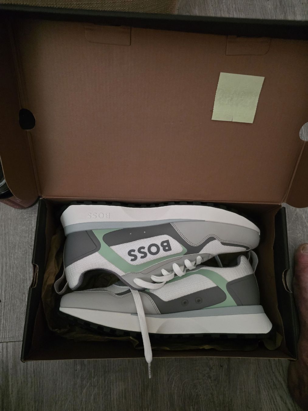 Hugo Boss Herrenschuhe: Baskets BOSS homme neuves pointure 45 – Neu und originalverpackt aus Genève von mei_d6lr