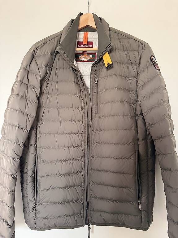 Vestes: Parajumpers  – D'occasion à Pfungen par mar_vc6h 1