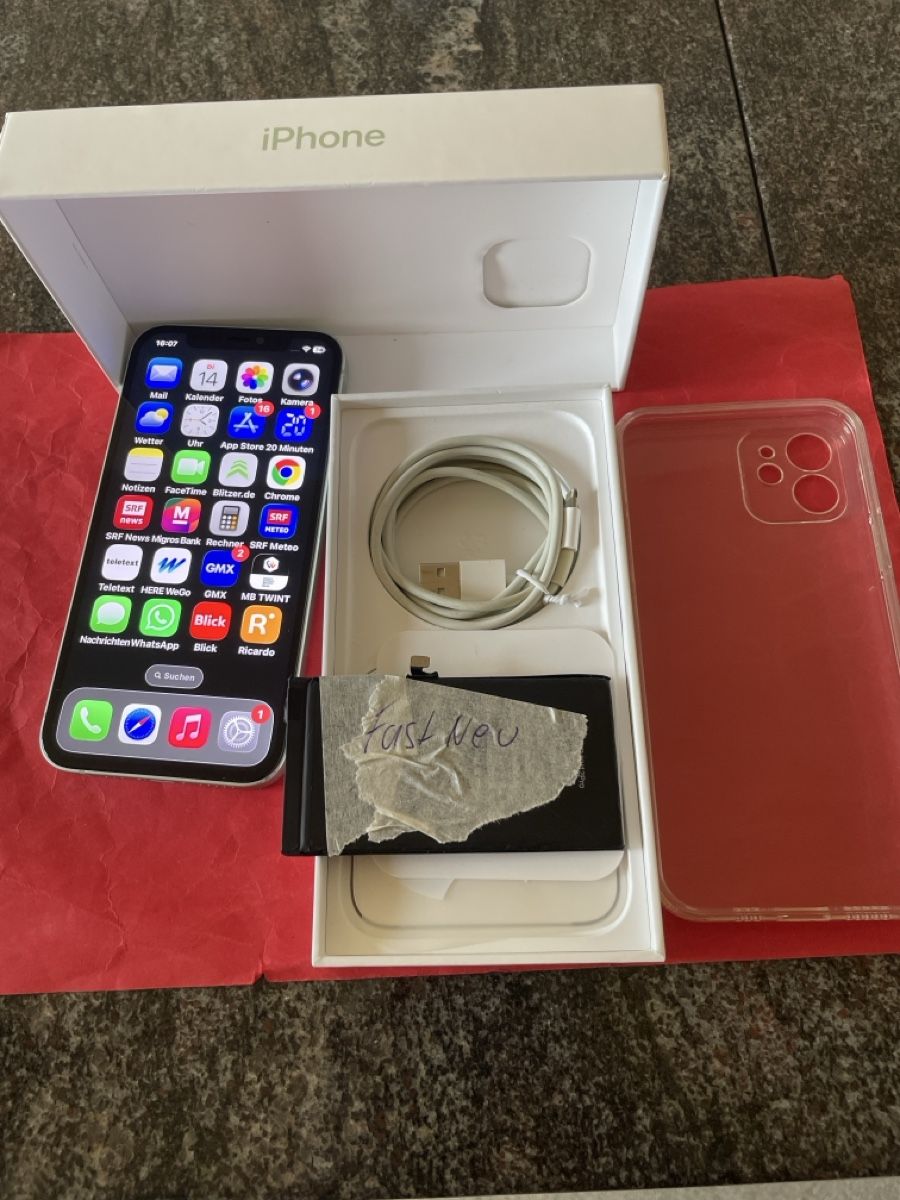 Apple Handys / Smartphones: IPHONE 12 64 GB KEINE ICLOUD SPERRE – Gebraucht aus winterthur von WINTERTHUR53 9