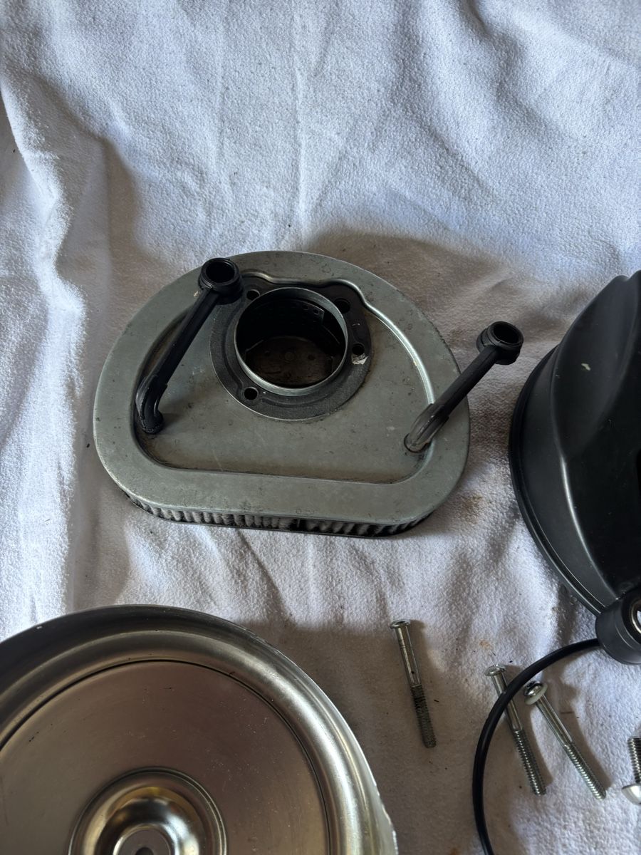 Harley-Davidson Tutti i ricambio per moto: Harley Davidson Luftfilter 29319-95 – Usato da Schötz venduto da Harley35 5
