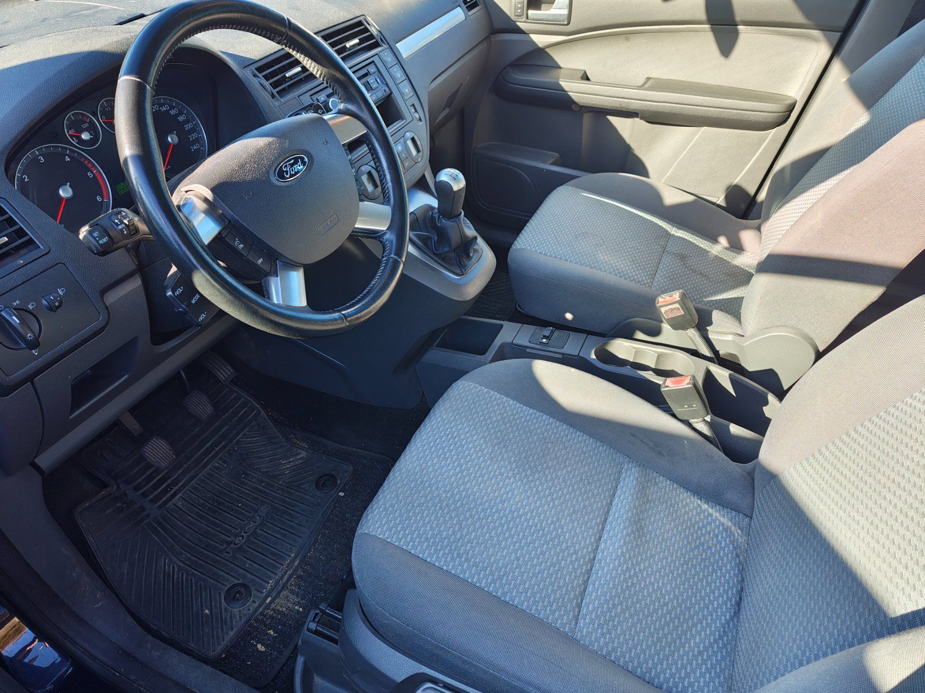 Ford Autos: Ford C-max – Defekt aus Meikirch von mis_cx2b 3
