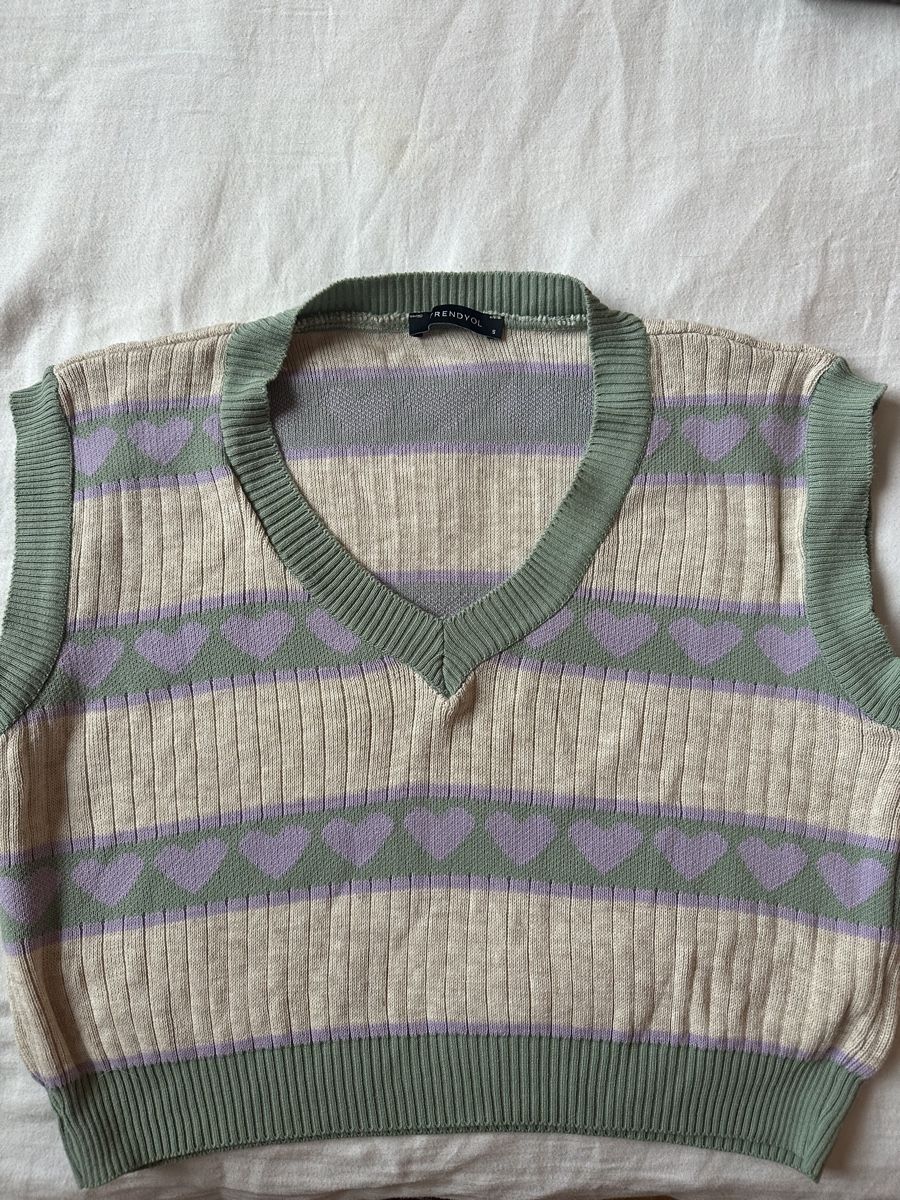 Gilet & Giacche senza maniche: Trendy Knitted Vest – Nuovo (secondo la descrizione) da Horgen venduto da Elizhadz