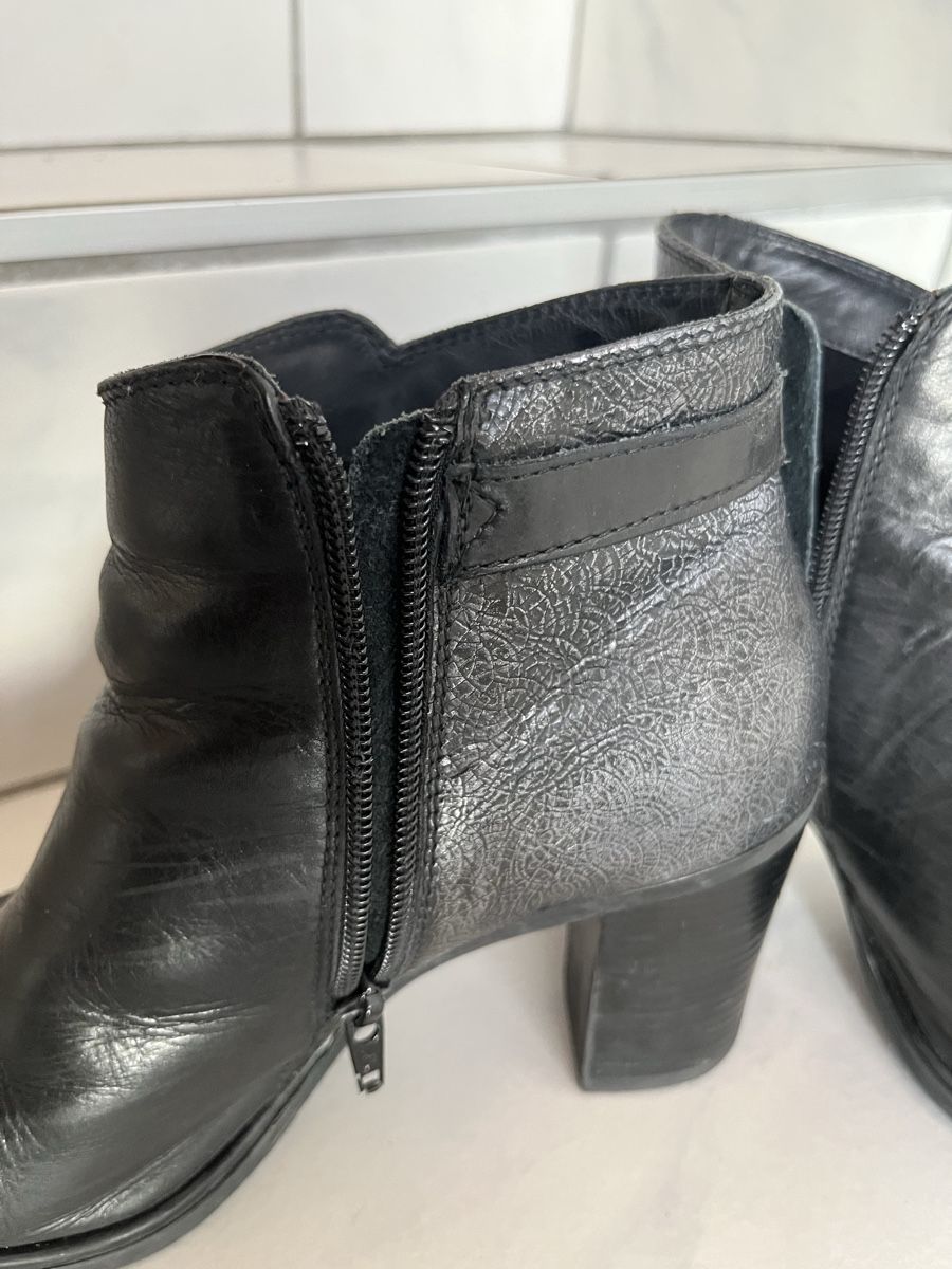 Scarpe da donna: schwarze Stiefeletten - – Usato da Jonschwil venduto da juliana_pluess 2
