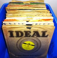 100 Schellackplatten mit Paillard Koffergrammophon