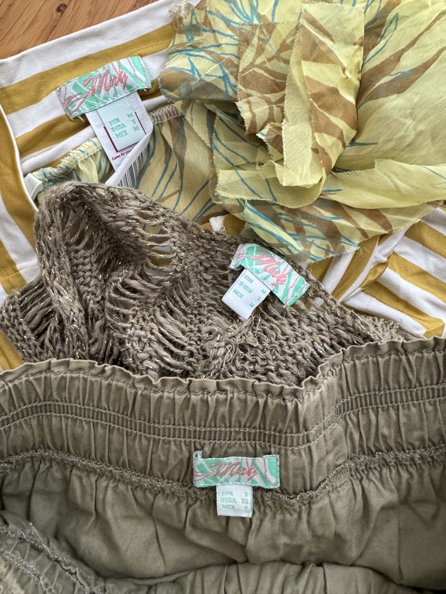 Mango Lotti di vestiti: Mango Top Rock Jacke Sommerset – Usato da Obfelden venduto da tan_9lj9 5