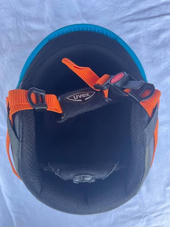 Uvex Helme: Casco da sci UVEX da bambino 55-58 cm. – Gebraucht aus Arzo von ema_q6g9 2
