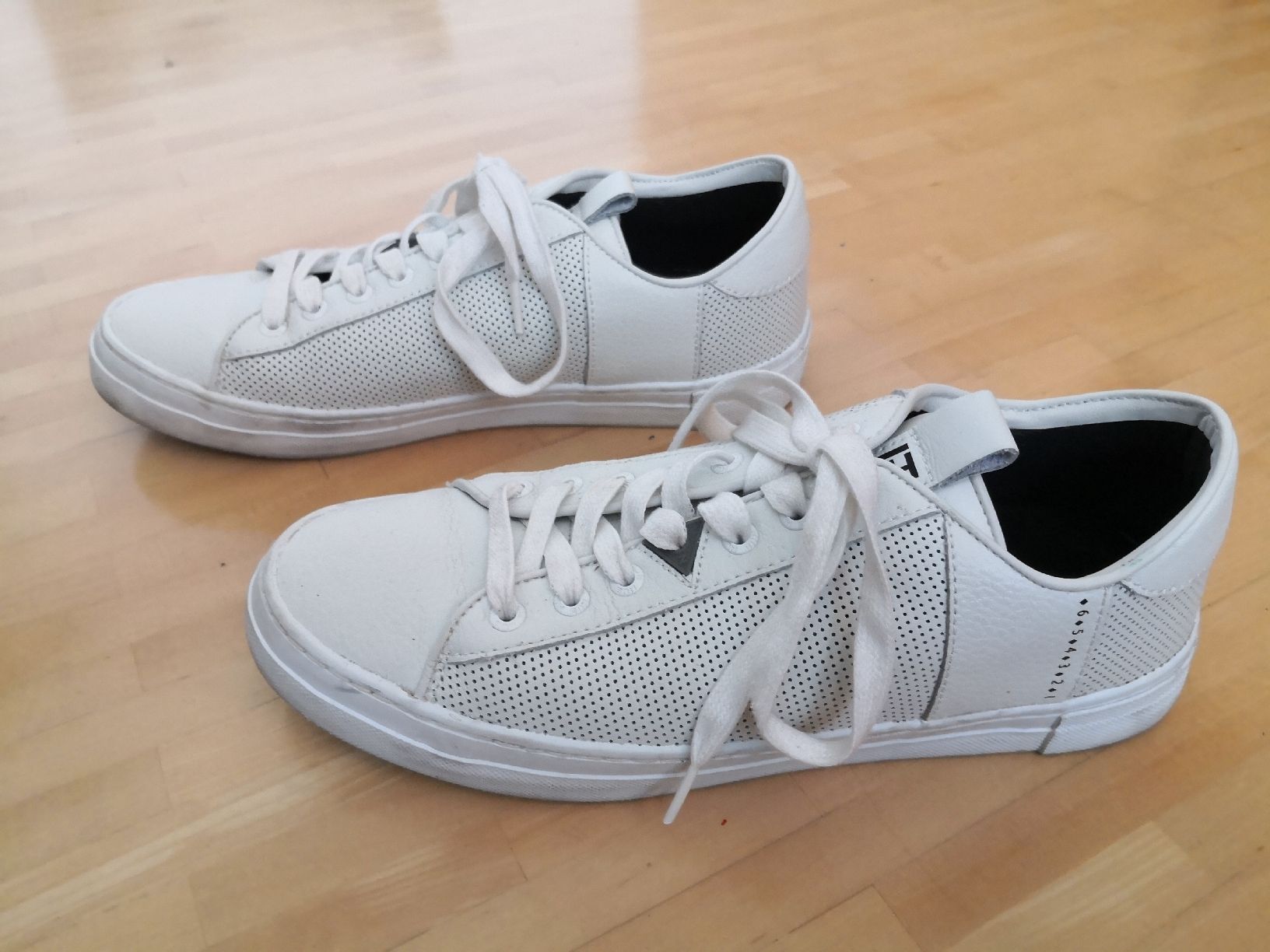 Scarpe da uomo: Weisse Sneaker Hook von HUB, Gr. 42 – Usato da Wädenswil venduto da coconut1289 1