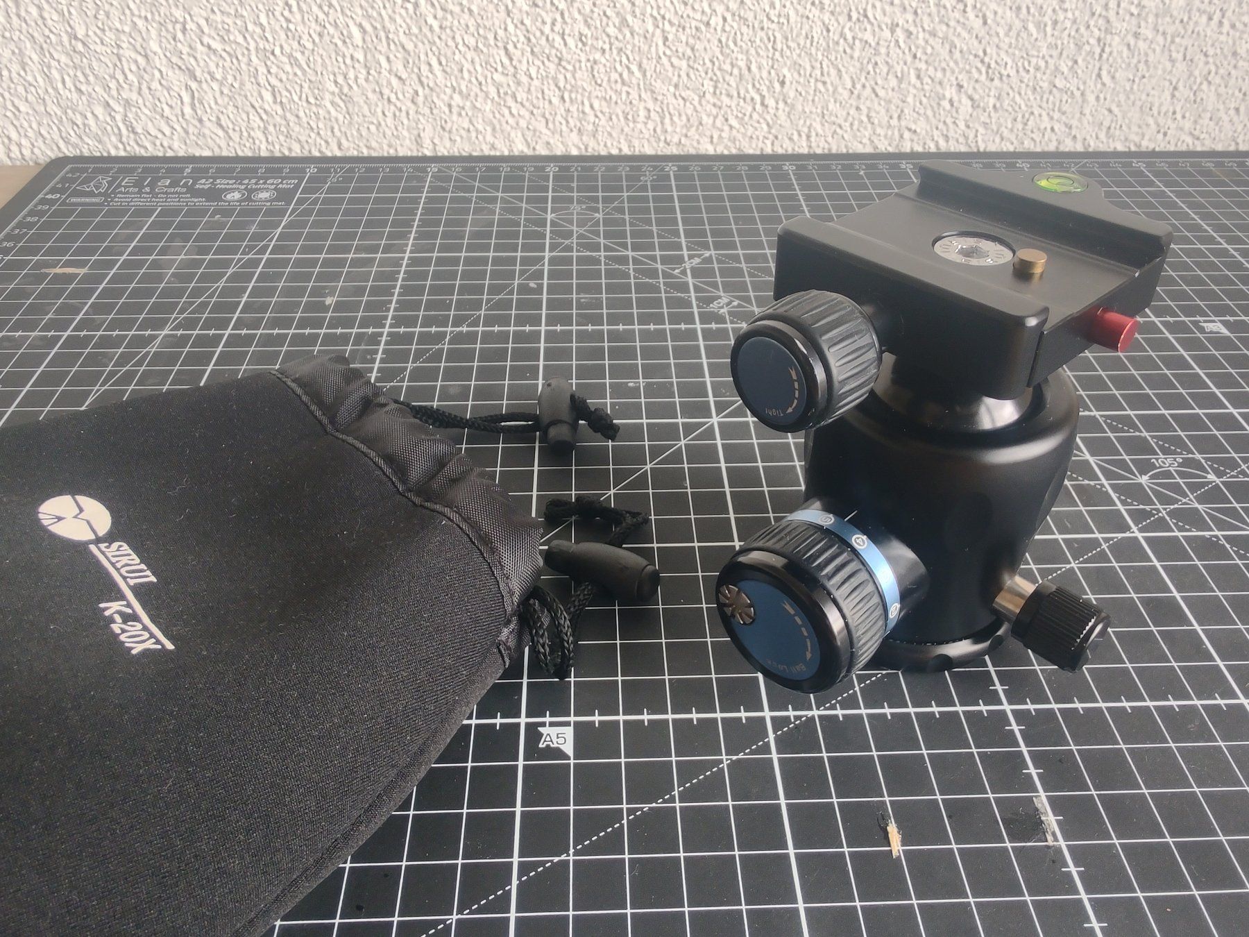 Sirui Stative & Stativköpfe: Sirui K-20X Kugelkopf – Neu (gemäss Beschreibung) aus Basel von vko_5jnx