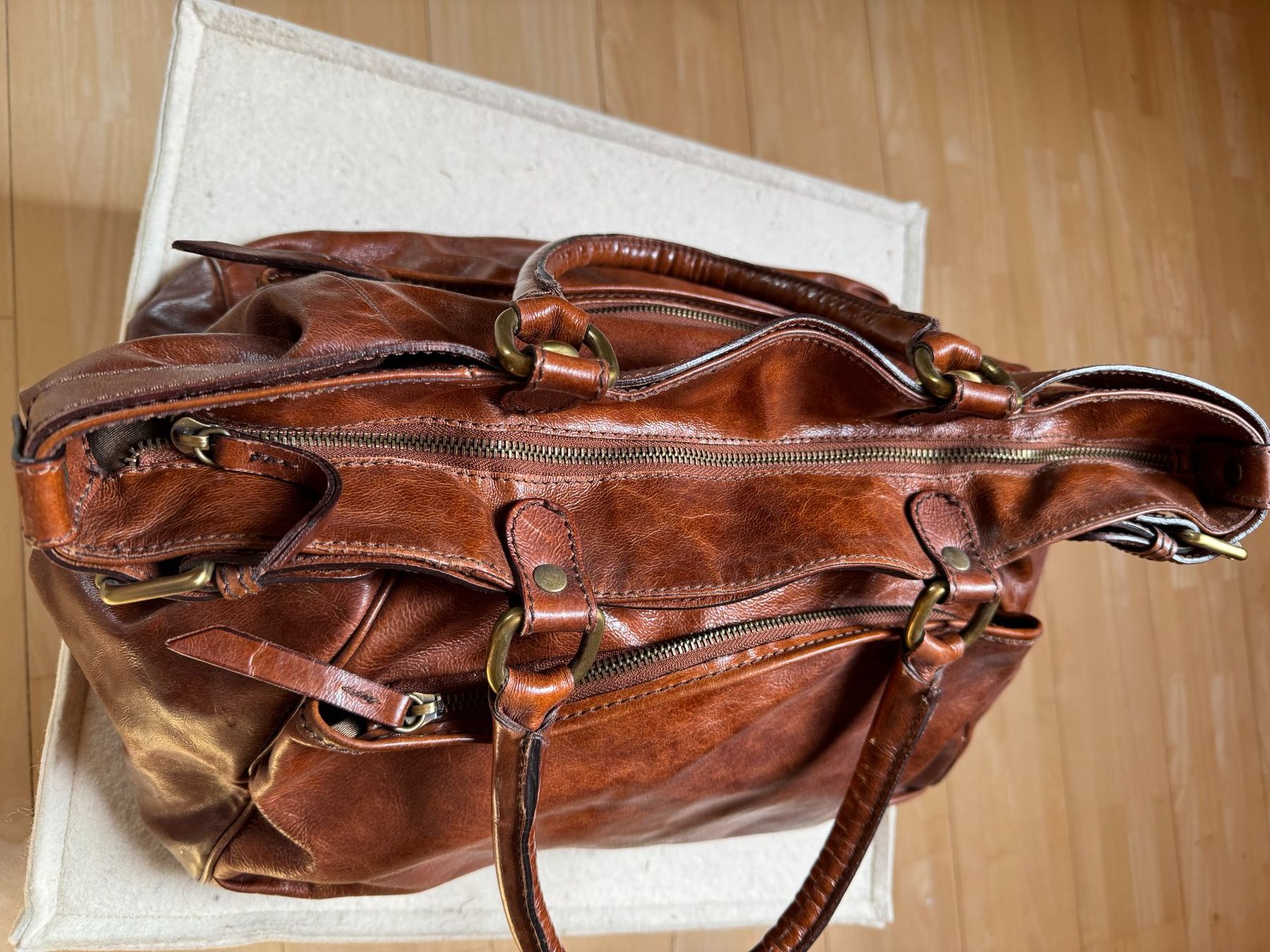 Taschen für Damen: Rehbraune Lederhandtasche – Neu (gemäss Beschreibung) aus Stäfa von Mofi8712 3