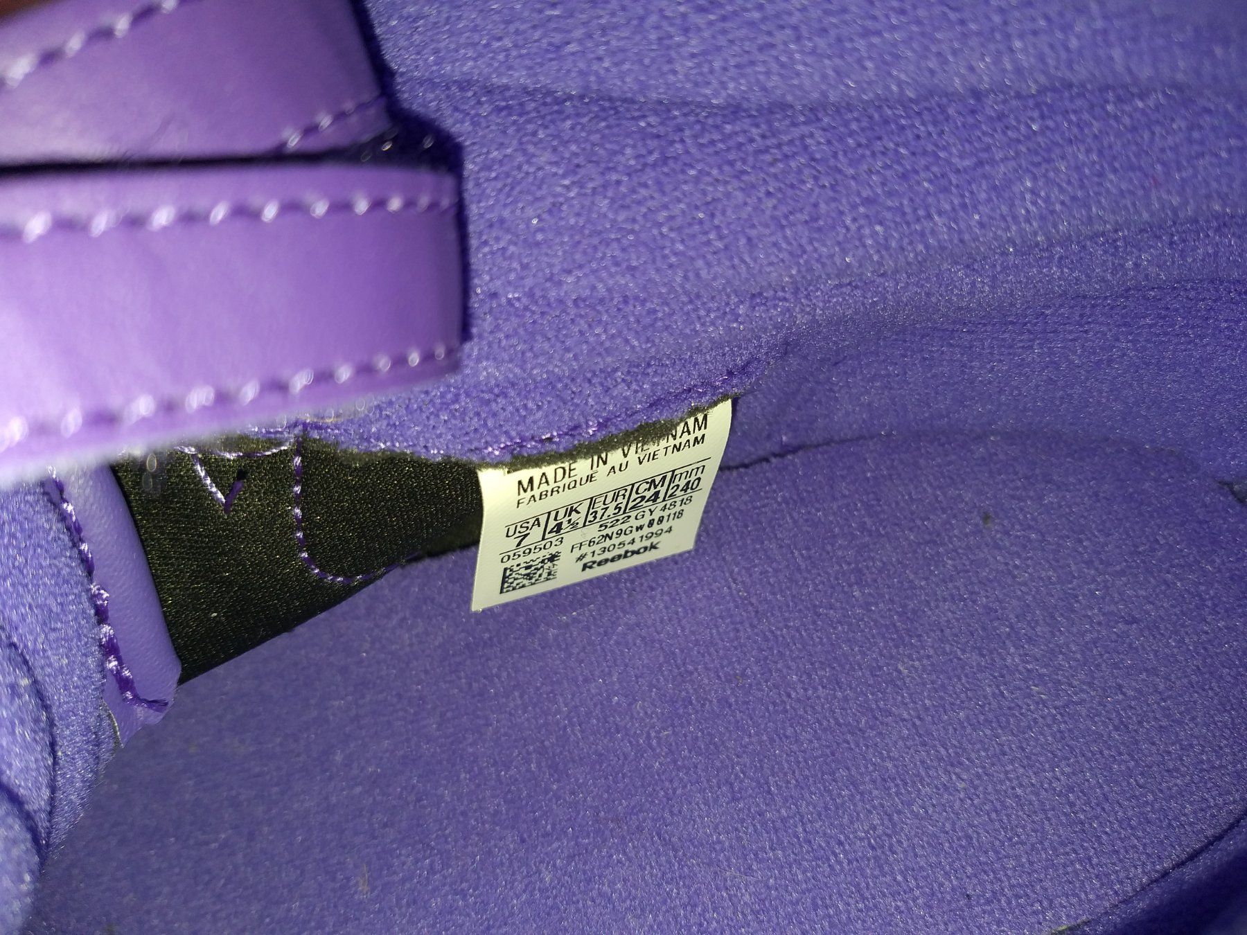Fila Damenschuhe: FILA  Chaussures / Schuhe  Pointure / Nummer 37,5 – Gebraucht aus Cossonay-ville von Super-Price-Quality 8