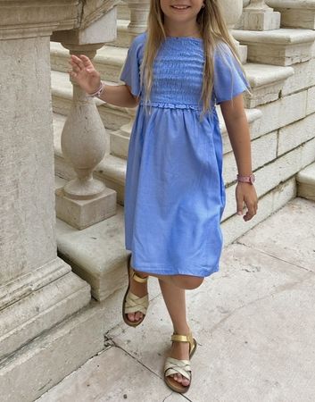 Mädchenkleid Jeansoptik Gr. 140 *NEUWERTIG