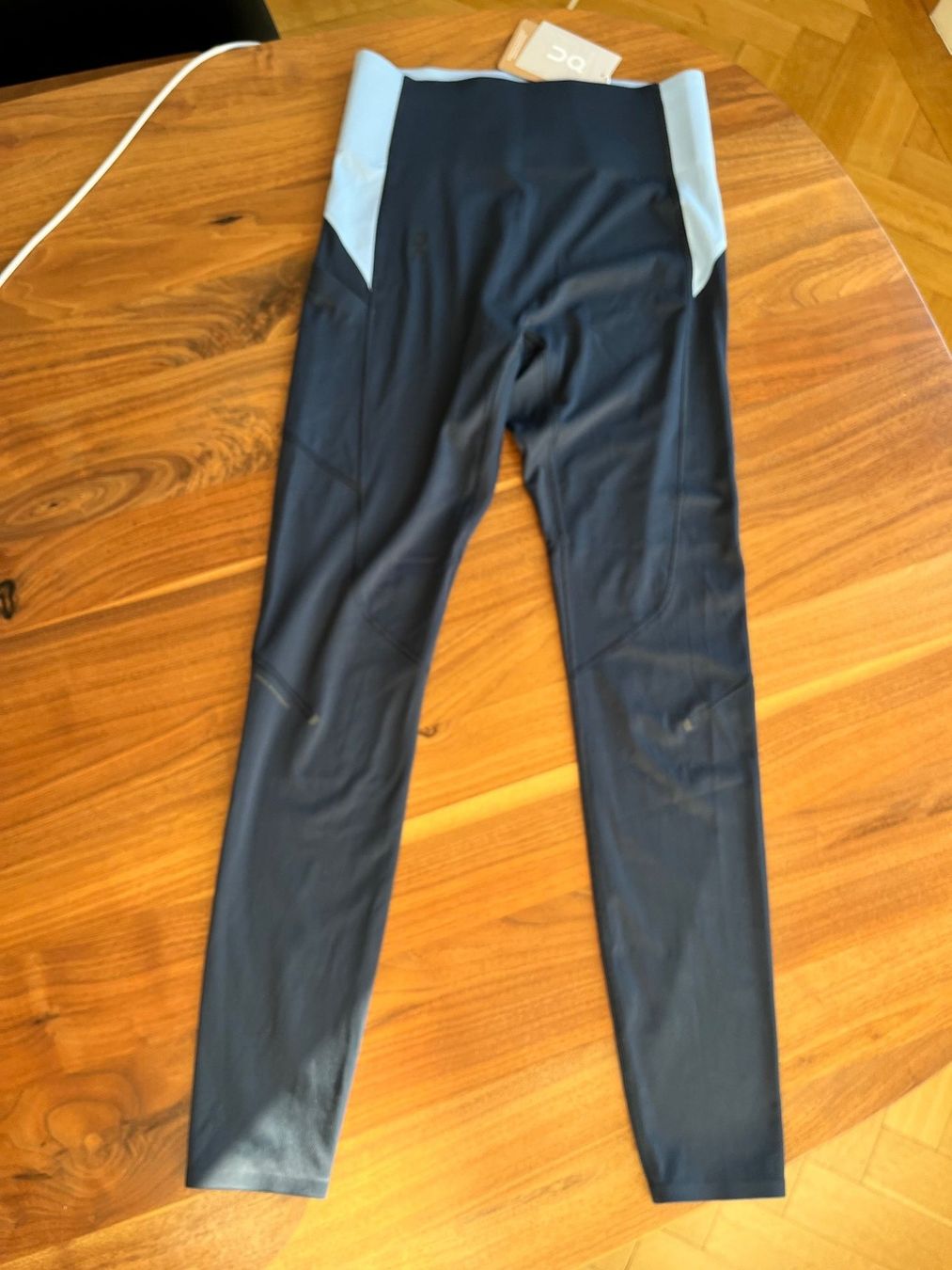 Leggings: ON Movement Tights Long, Grösse S, Neu mit Etikett – Neu und originalverpackt aus Wilen b. Wollerau von rosmarin13 3