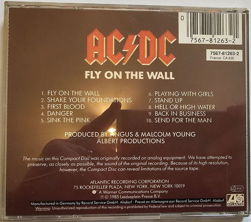 AC DC - FLY ON THE WALL (Gebraucht) in Merishausen für CHF 2.95 – mit ...