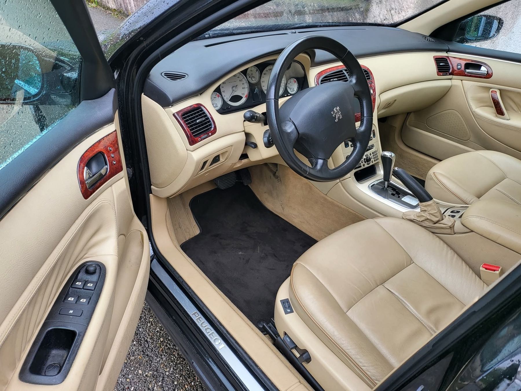 Peugeot Automobili: Peugeot 607 3.0 V6 essence  – Usato da Delémont venduto da nicolasc1 1