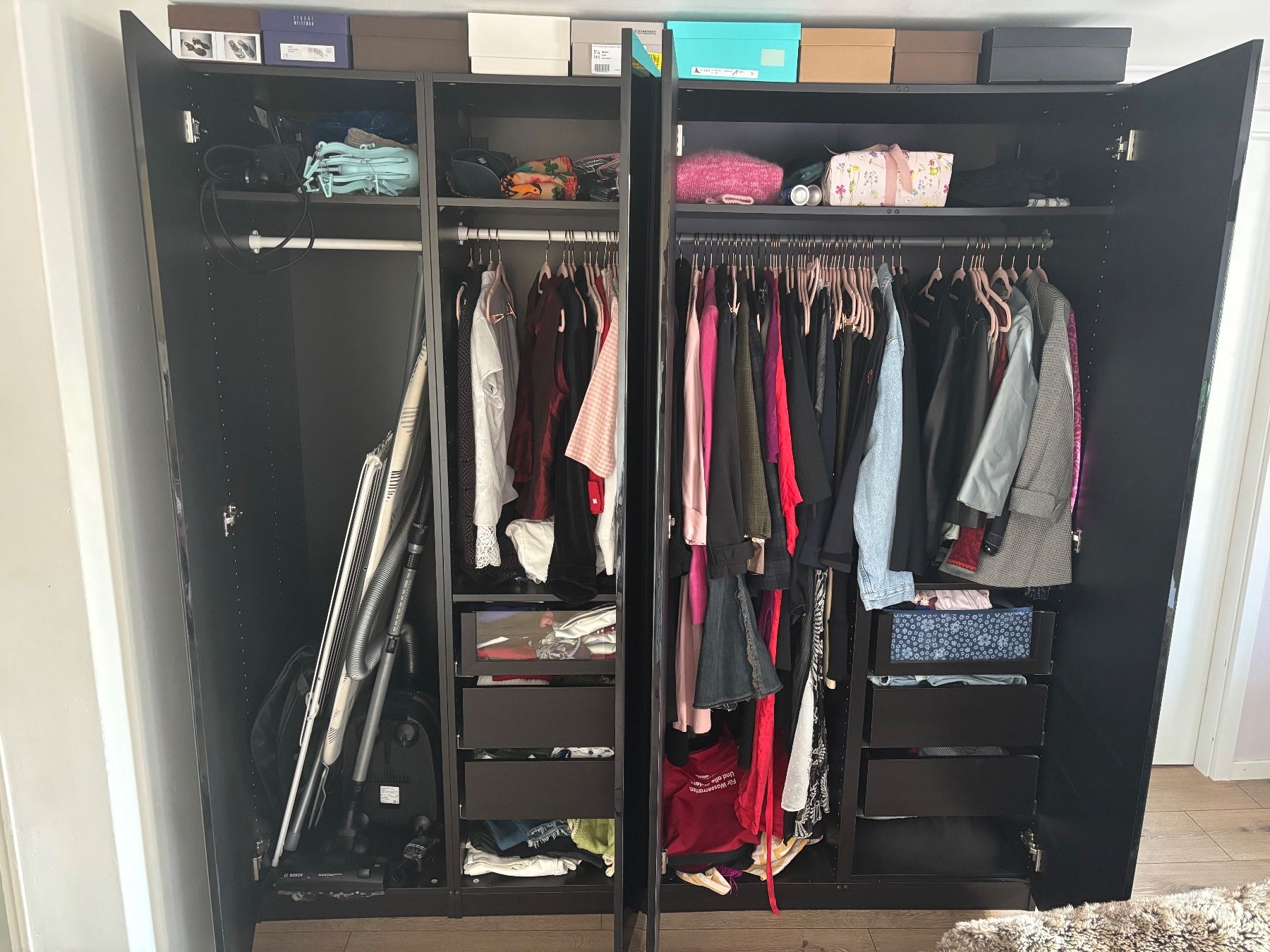 Ikea Armadi: PAX Kleiderschrank Ikea – Usato da Zürich venduto da lui_r26y 3