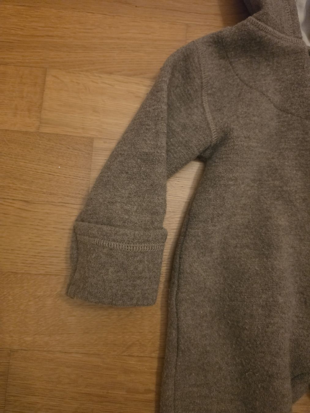 Ensembles: Wollwalk 74/80 – D'occasion à Beromünster par Sweden1218 1