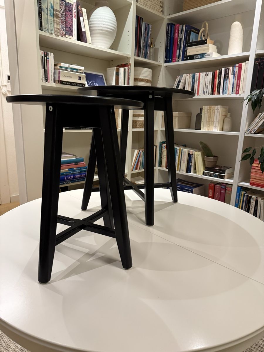 Comodini: Lot de 2 tables d'appoint noires Ikea – Usato da Bulle venduto da fra_7wng 1